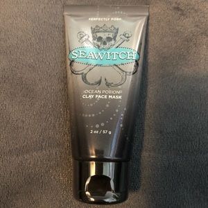 Perfectly Posh Seawitch facemask sealed